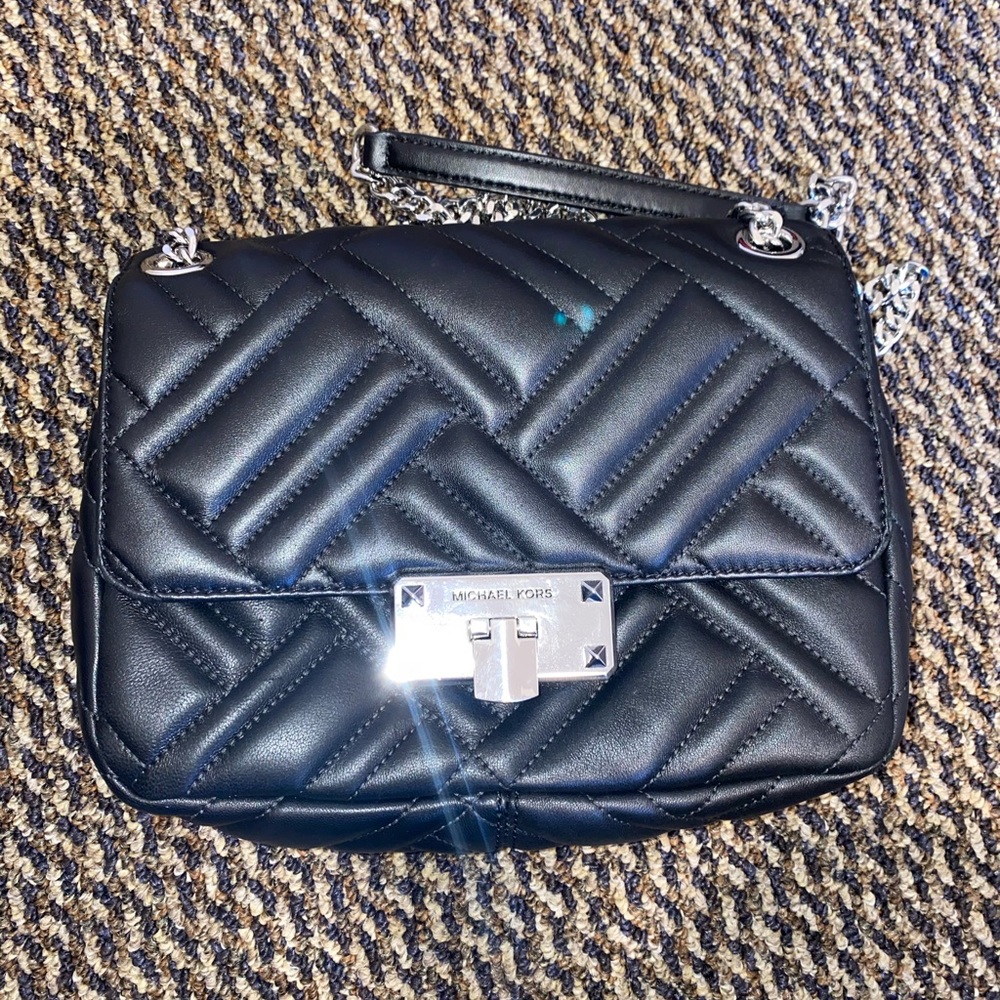 MICHAEL KORS SHOULDER BAG